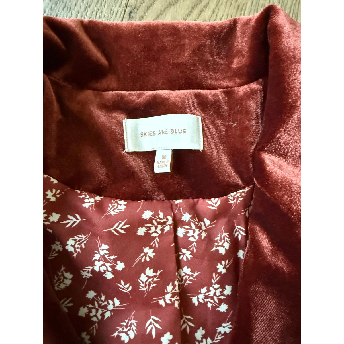 Skies Are Blue Rust Red Velvet Blazer 3/4 length sleeve with Floral Lining M