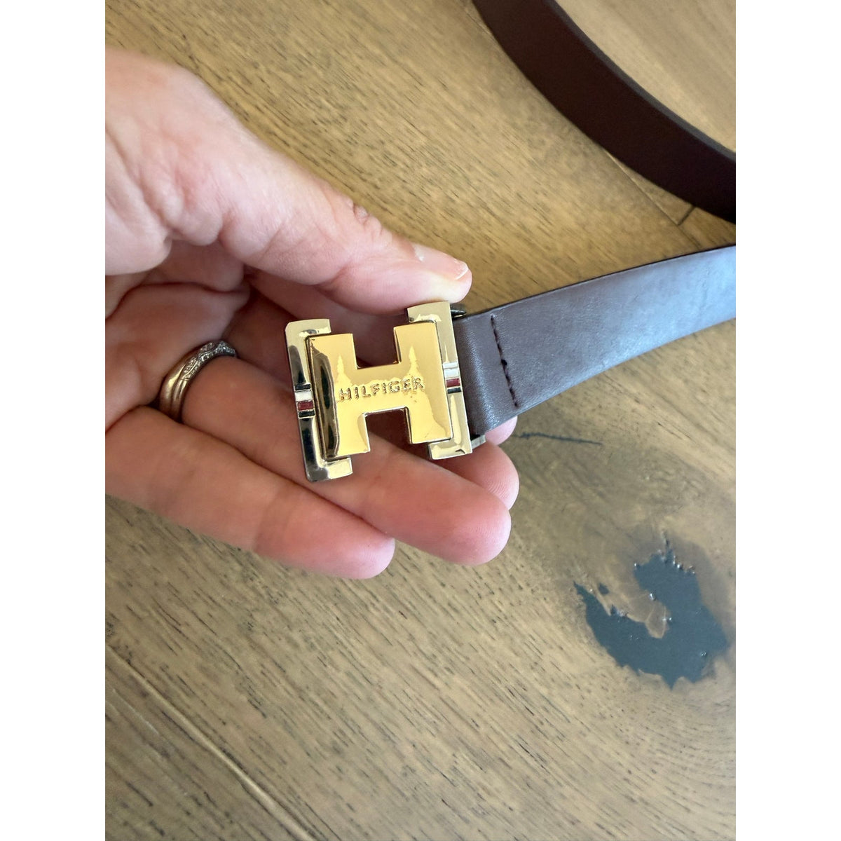 Tommy Hilfiger Women's Reversible Brown H-Logo Belt L