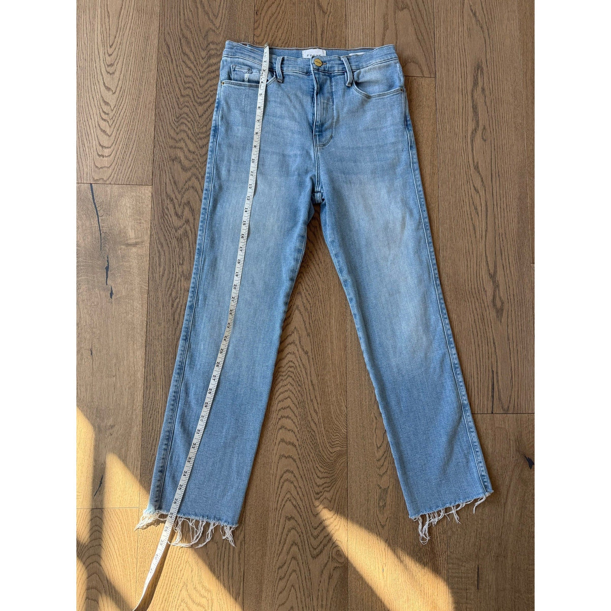 FRAME Le Sylvie Crop Jeans Light Wash Raw Hem Size 28