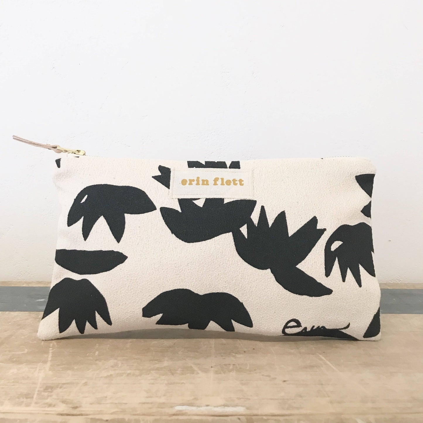 Black Lotus Clutch