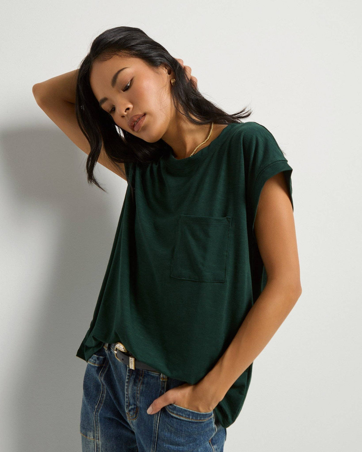 Merrit Island Tee: Hunter Green - Mindy's Boutique