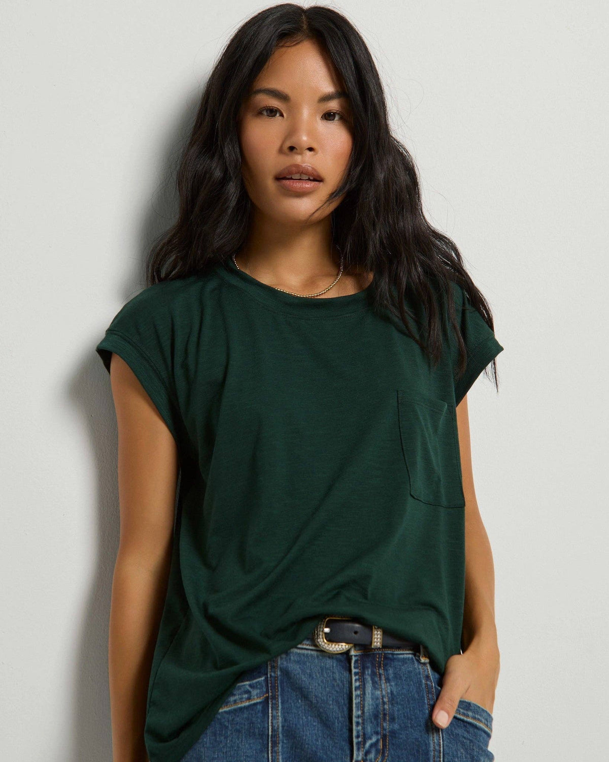 Merrit Island Tee: Hunter Green - Mindy's Boutique