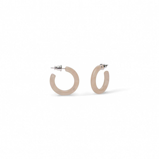 These small Italian acetate hoops are perfect for any occasion - wear them with a work outfit or pair them with jeans and a t-shirt for a casual night with friends. They are effortlessly stylish and versatile, ticking all the boxes.

Size 24mm 925 sterling silver posts Italian acetate