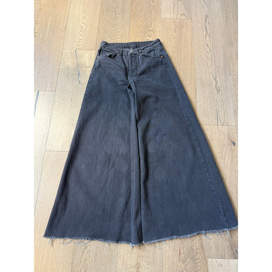 Raey Black Ultra Wide Leg Raw Hem Jeans Size 28