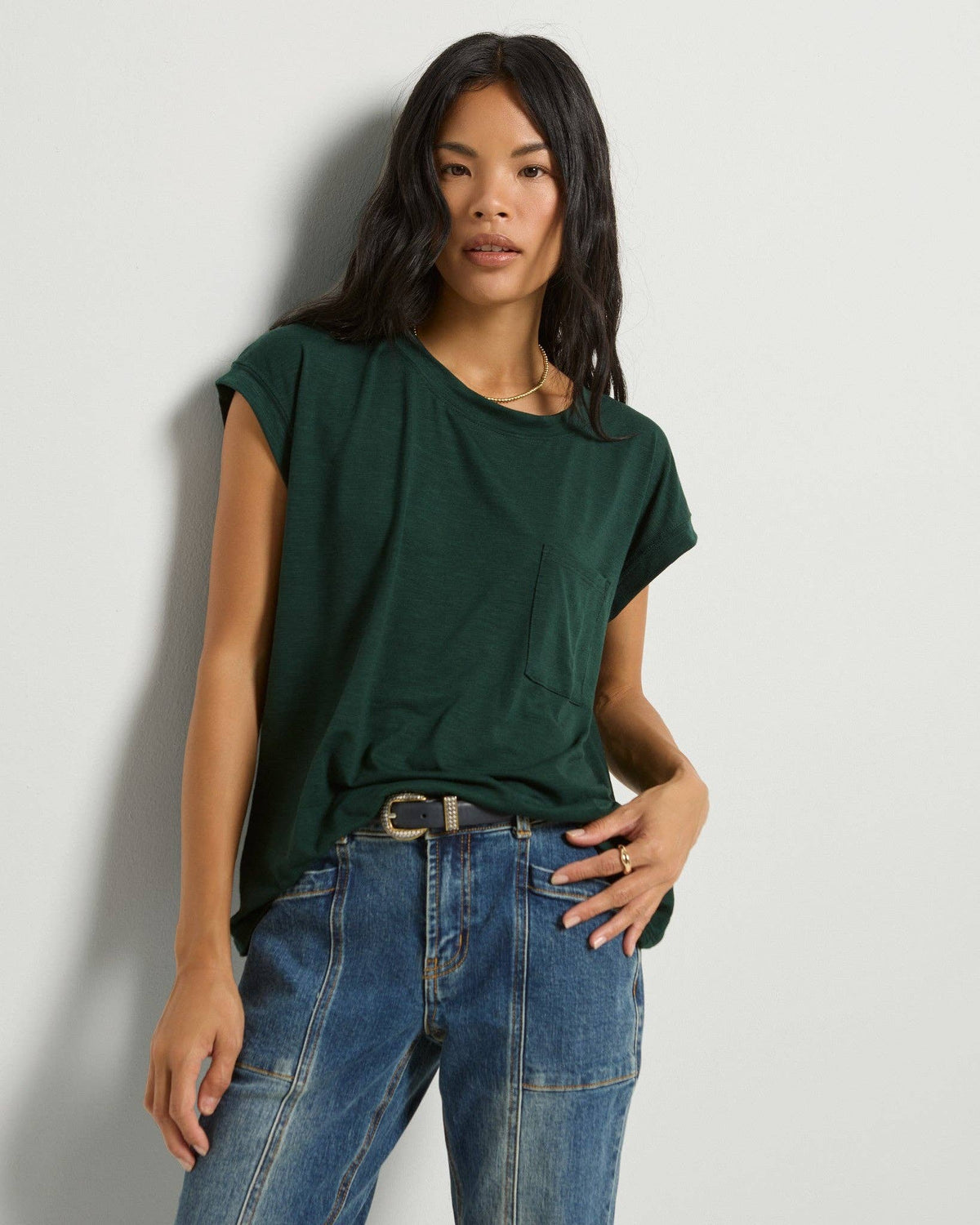 Merrit Island Tee: Hunter Green - Mindy's Boutique