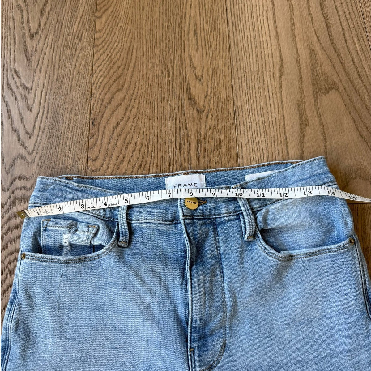 FRAME Le Sylvie Crop Jeans Light Wash Raw Hem Size 28