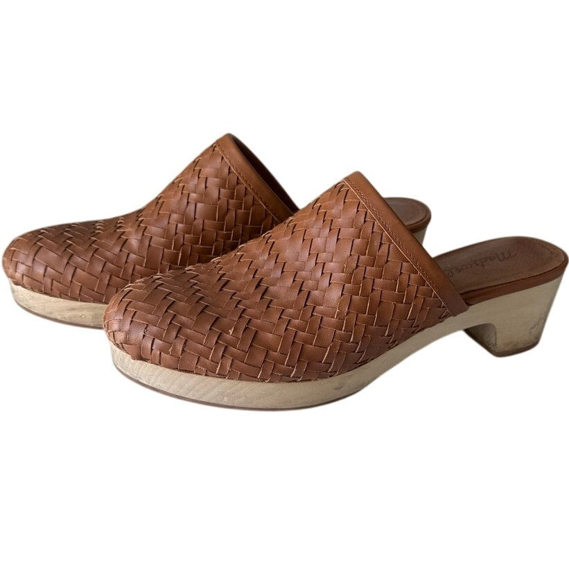 Madewell Woven Leather Clog Mules in English Saddle 7