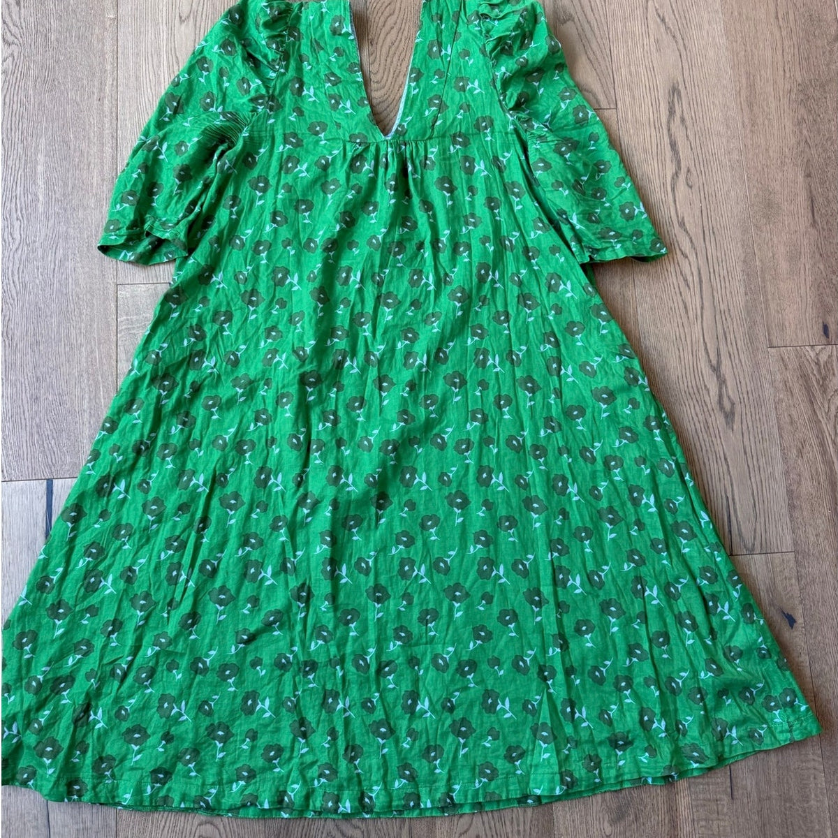 Pink Chicken New York Green Floral Midi Dress Size Medium